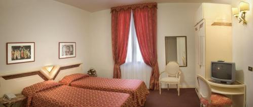 Hotel Metropole モンテカティーニ・テルメ 部屋 写真